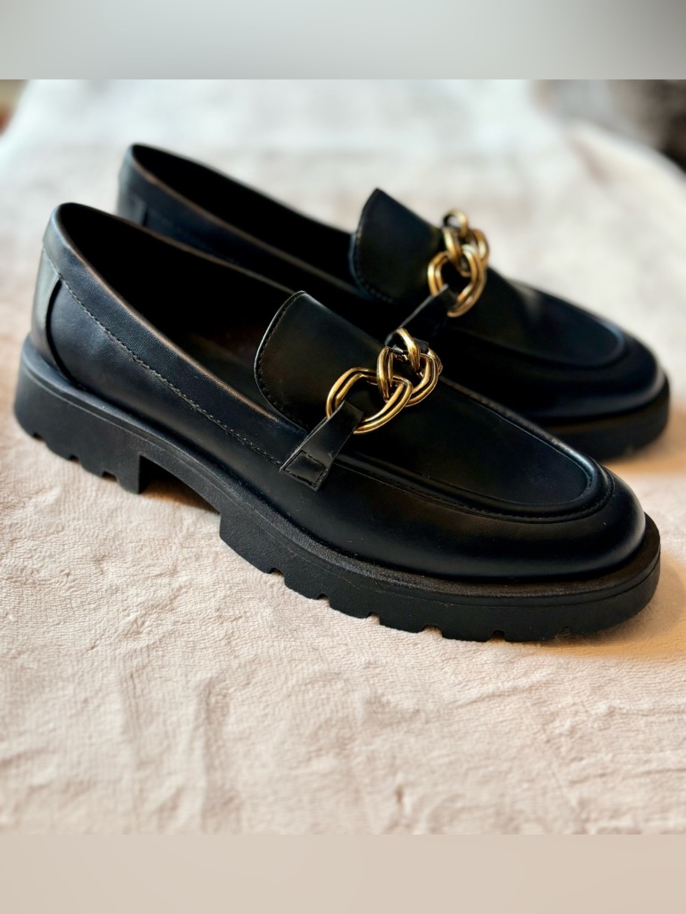NWOB ‘Archie’ Faux Leather Chain-Accent Loafers | Black Chunky Loafer Flats